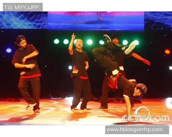 重庆街舞队比赛经验深度对比与启示分析 重庆街舞队比赛经验深度对比与启示分析